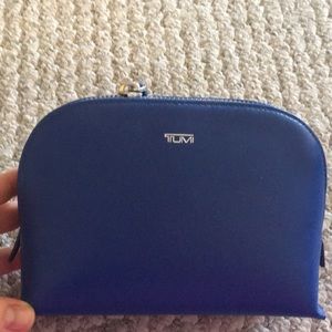 NWT Tumi cosmetic case